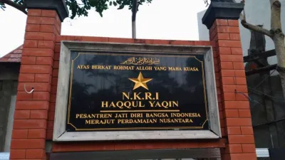 BINLAT Kediri Perkuat Jati Diri Pemuda Nusantara