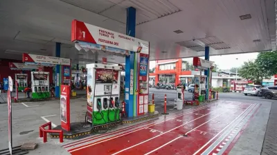 DPR Dukung Kebijakan BBM Subsidi Tetap hingga Akhir 2026