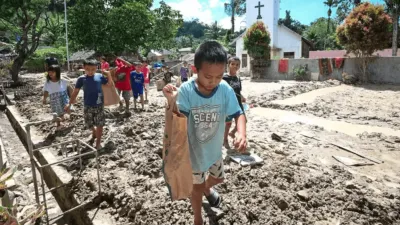 Kemendikdasmen Jamin Ijazah Korban Banjir Tetap Berlaku