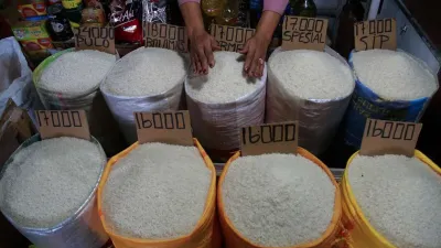 Harga Pangan Hari Ini: Beras dan Sapi Turun, Ayam Naik