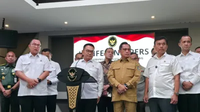 Rapat Karhutla Istana, Prabowo Panggil Dudung dan Menteri