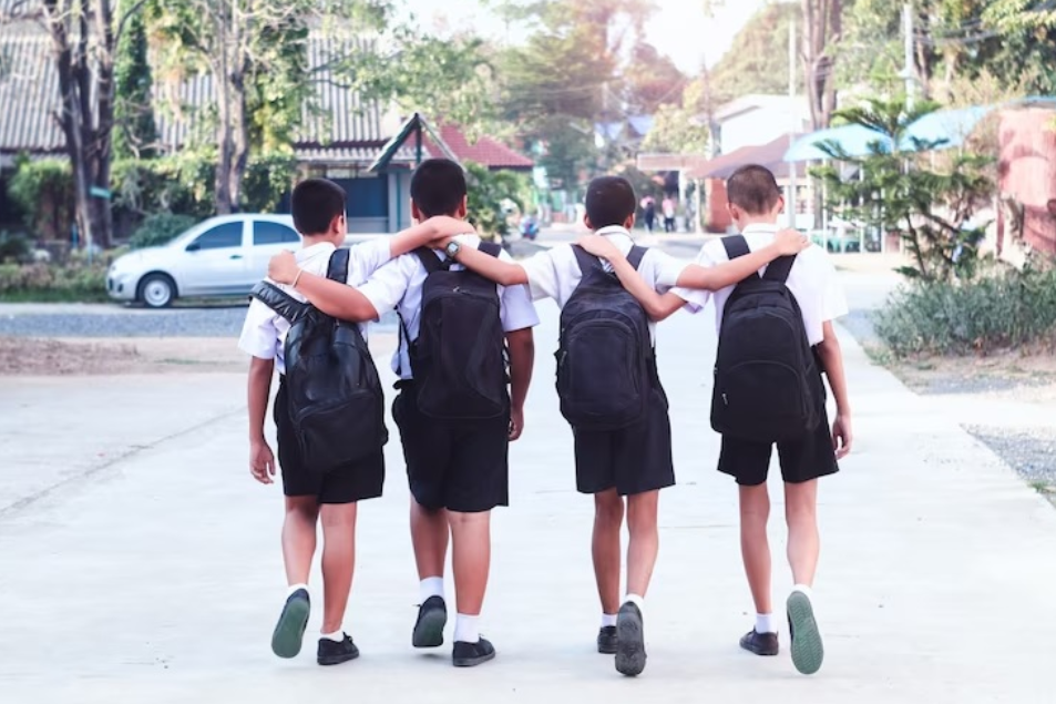 Ilustrasi anak sekolah