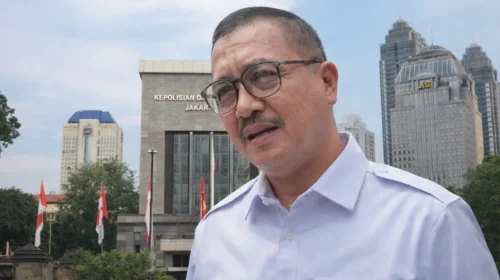 Mantan Wakapolri Komjen Pol (Purn) Oegroseno