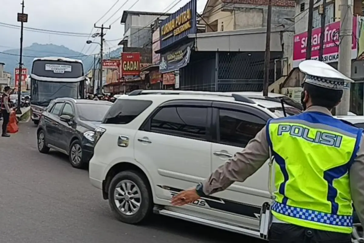lalu lintas gentong