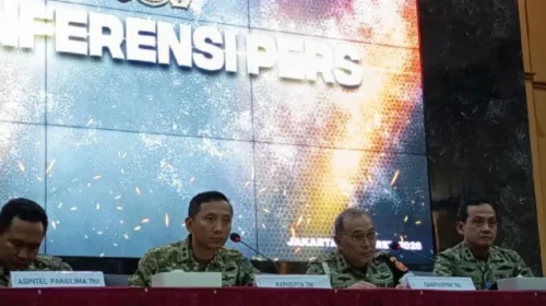 Konferensi Pers TNI Penyerangan Aktivis