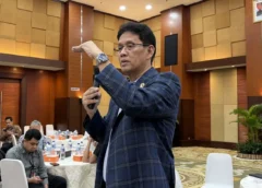 Purbaya vs Fitch Ratings