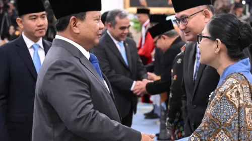 Prabowo lantik Andi Rahadian