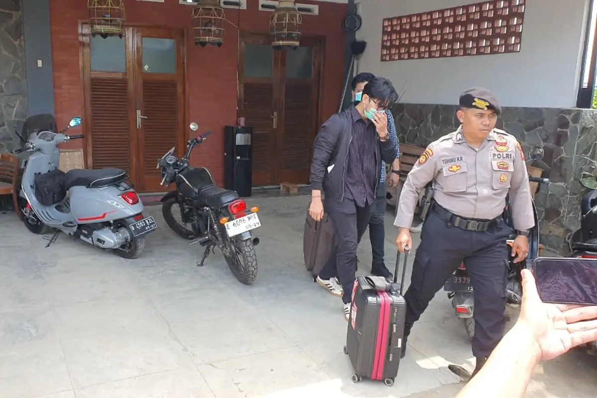 penggeledahan Ono Surono